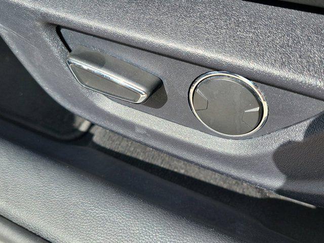 2019 Ford Mustang - $32,789