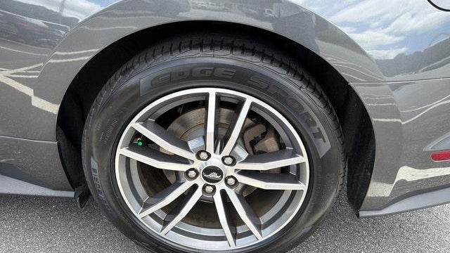 2015 Ford Mustang EcoBoost Premium