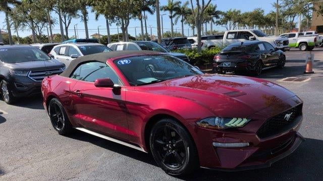 2019 Ford Mustang EcoBoost