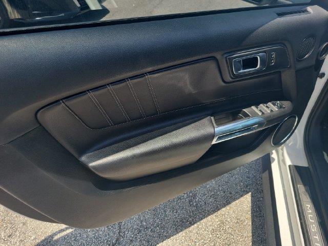 2023 Ford Mustang - $19,994