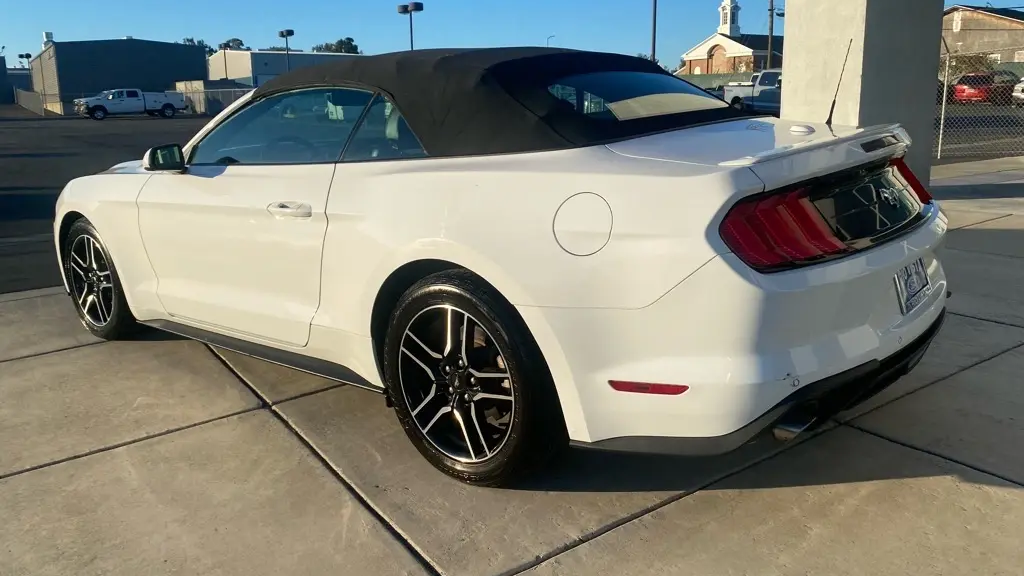 2023 Ford Mustang EcoBoost
