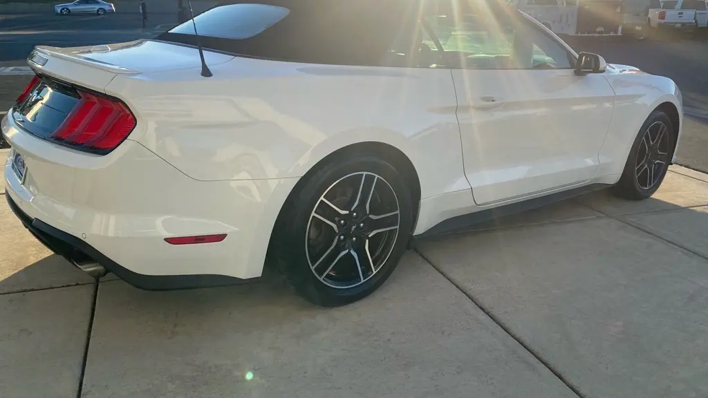 2023 Ford Mustang EcoBoost