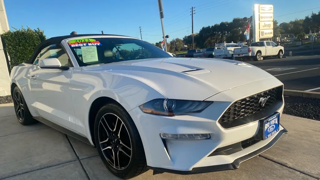 2023 Ford Mustang EcoBoost
