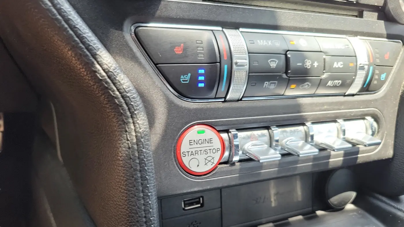 2015 Ford Mustang EcoBoost Premium