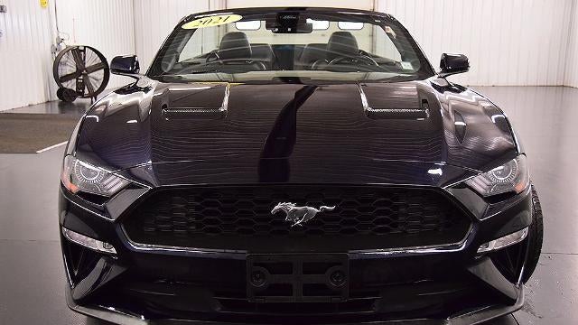 2021 Ford Mustang EcoBoost