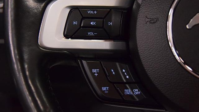 2021 Ford Mustang EcoBoost