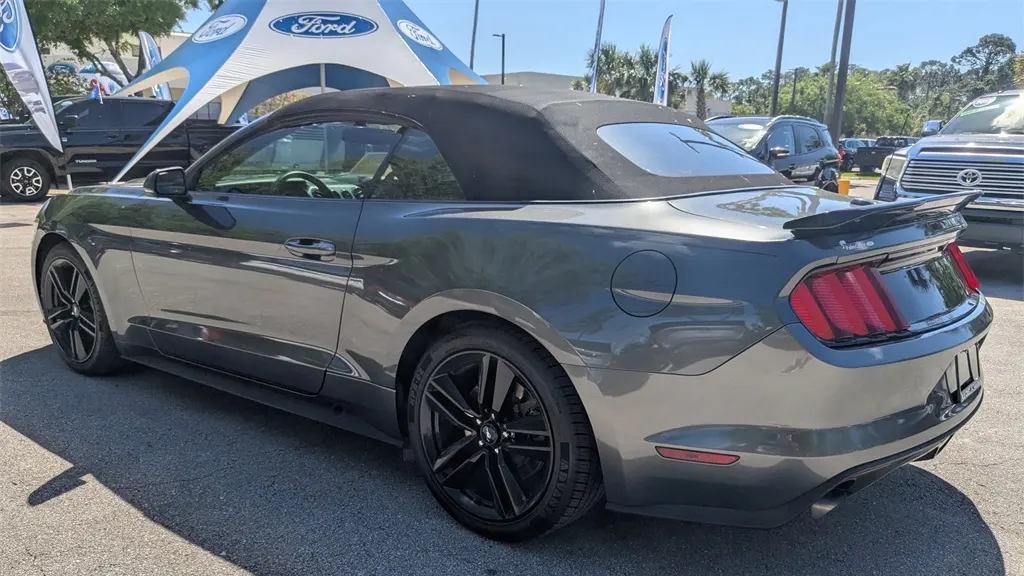 2015 Ford Mustang EcoBoost Premium