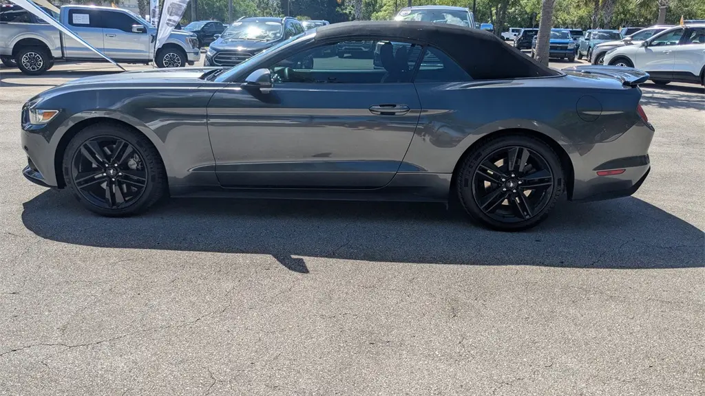 2015 Ford Mustang EcoBoost Premium