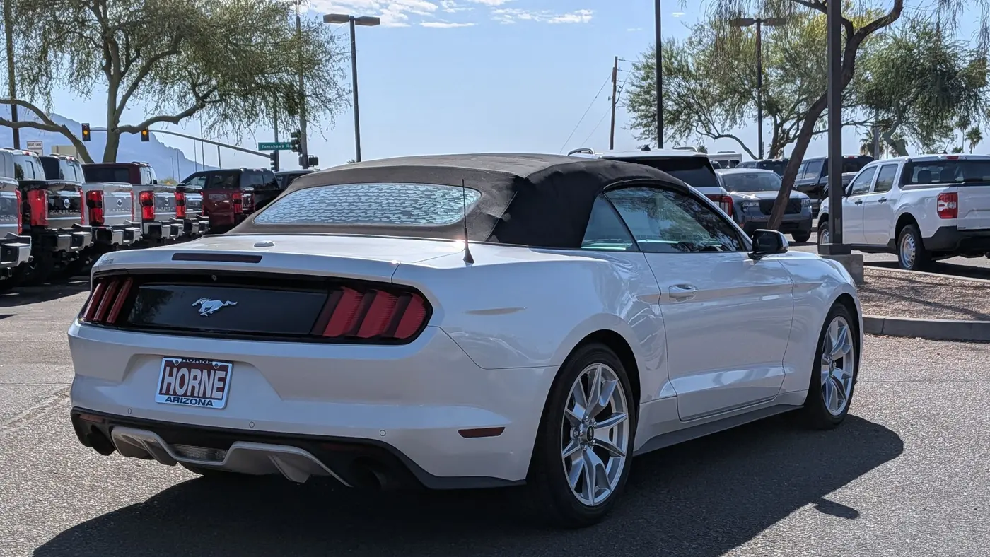 2017 Ford Mustang EcoBoost Premium
