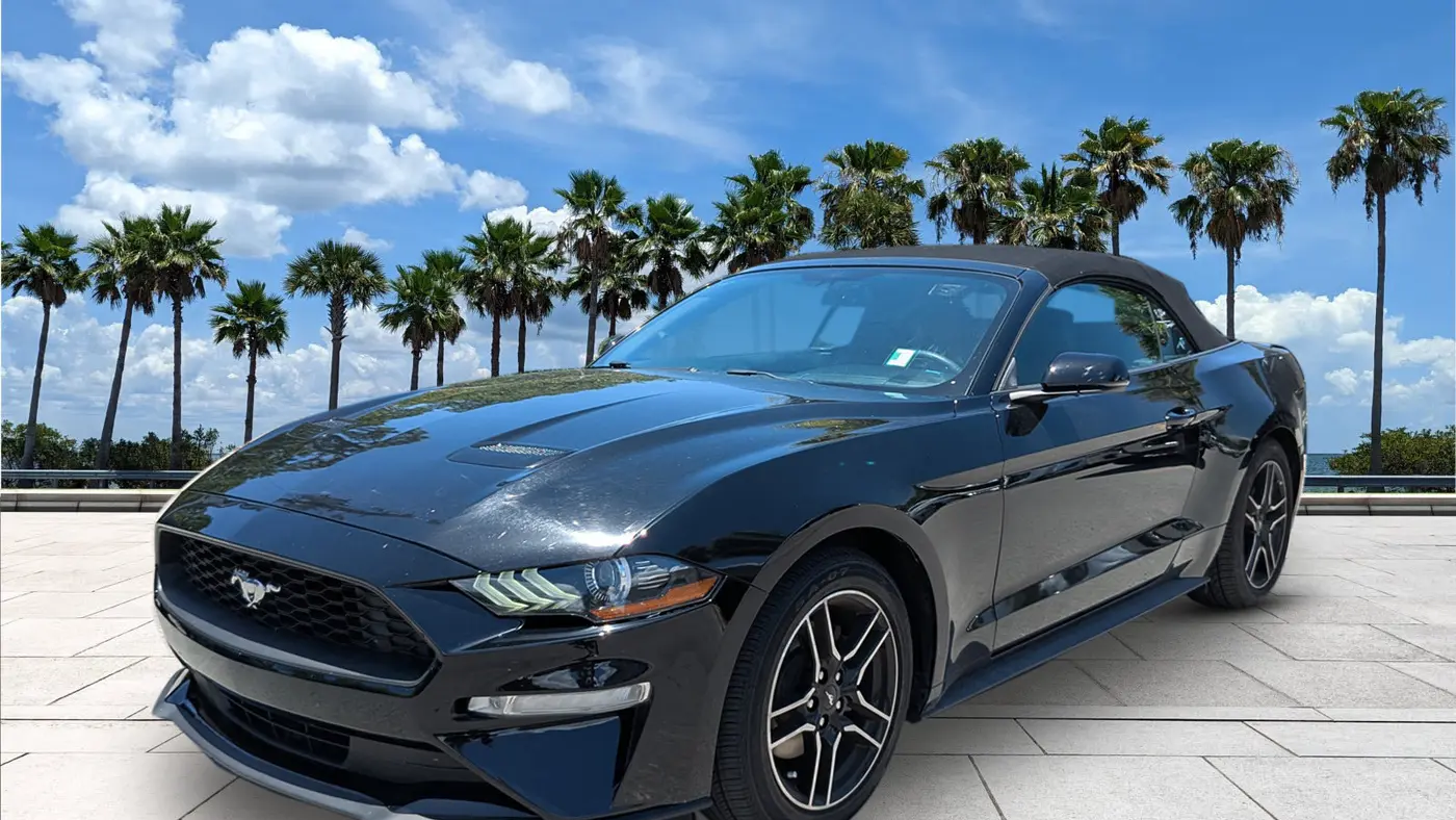 2020 Ford Mustang EcoBoost