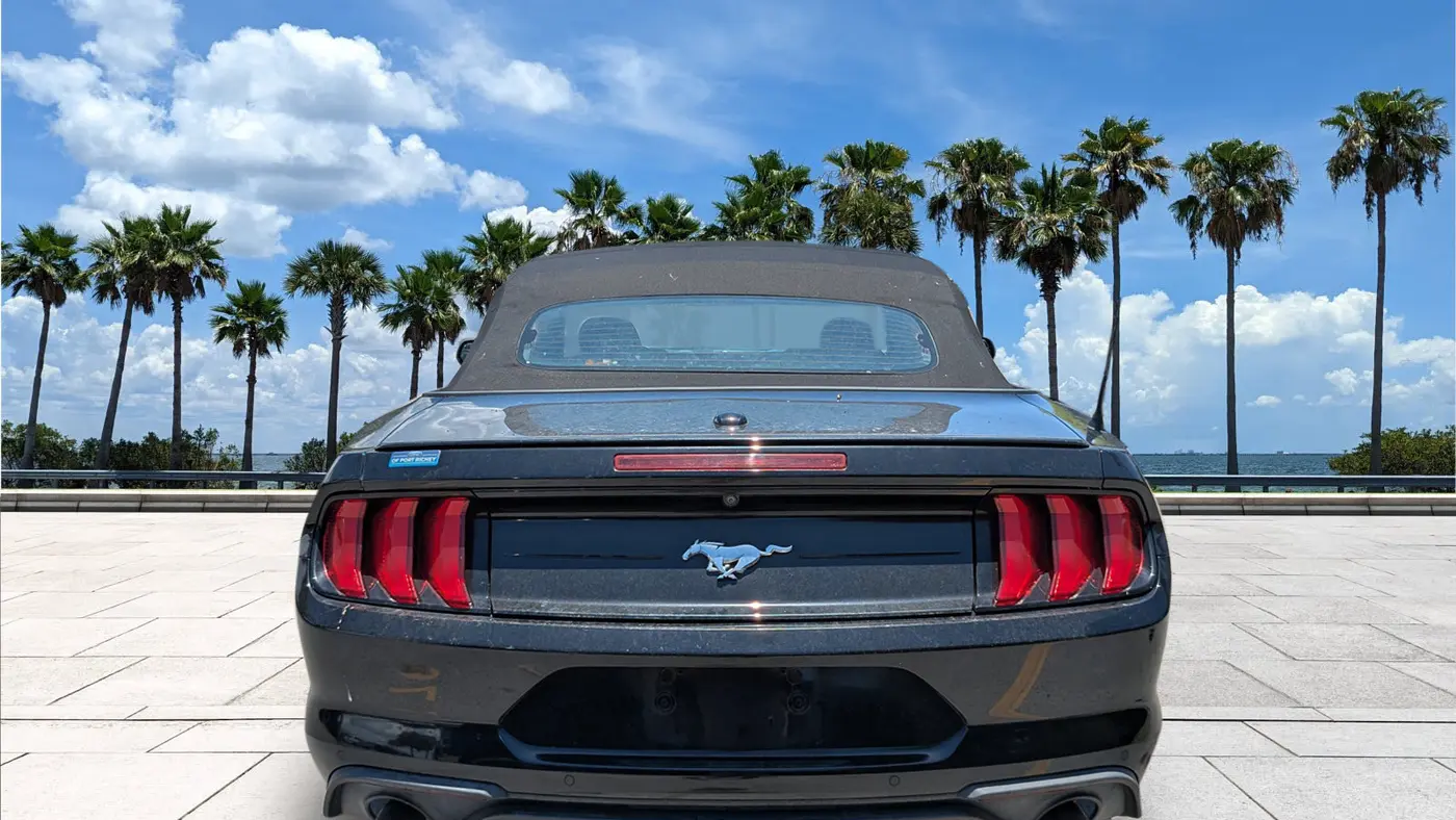 2020 Ford Mustang EcoBoost