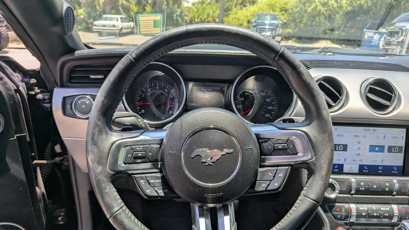 2020 Ford Mustang EcoBoost