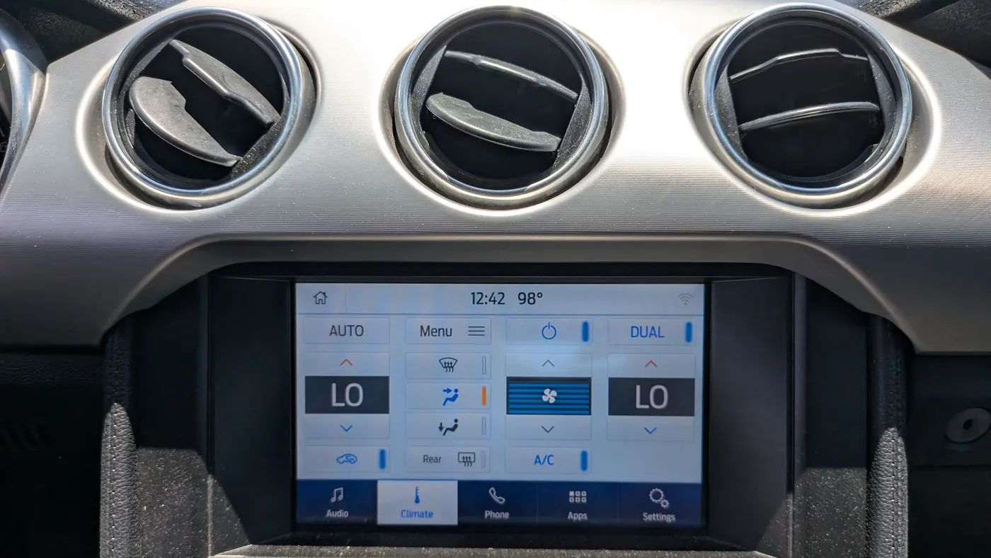 2020 Ford Mustang EcoBoost