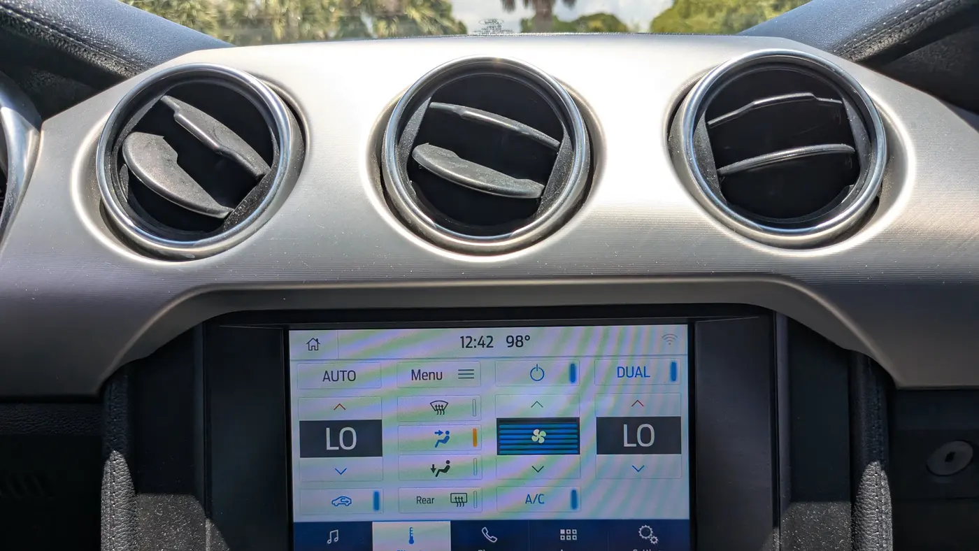 2020 Ford Mustang EcoBoost
