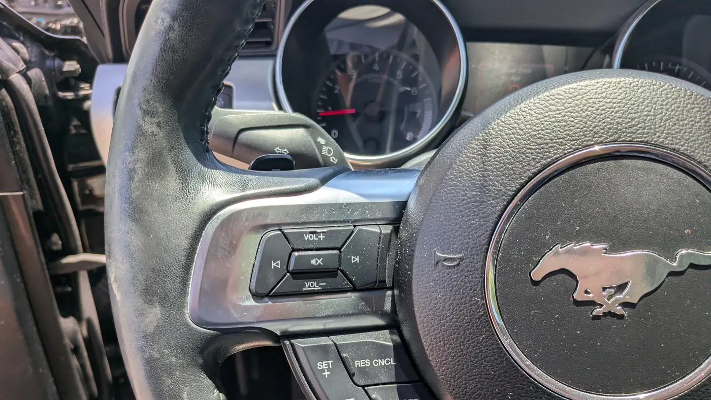 2020 Ford Mustang EcoBoost