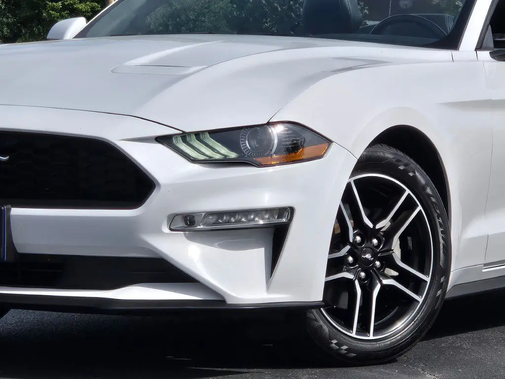 2020 Ford Mustang - $17,793