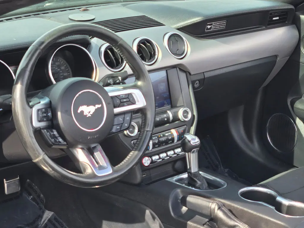 2020 Ford Mustang - $17,793