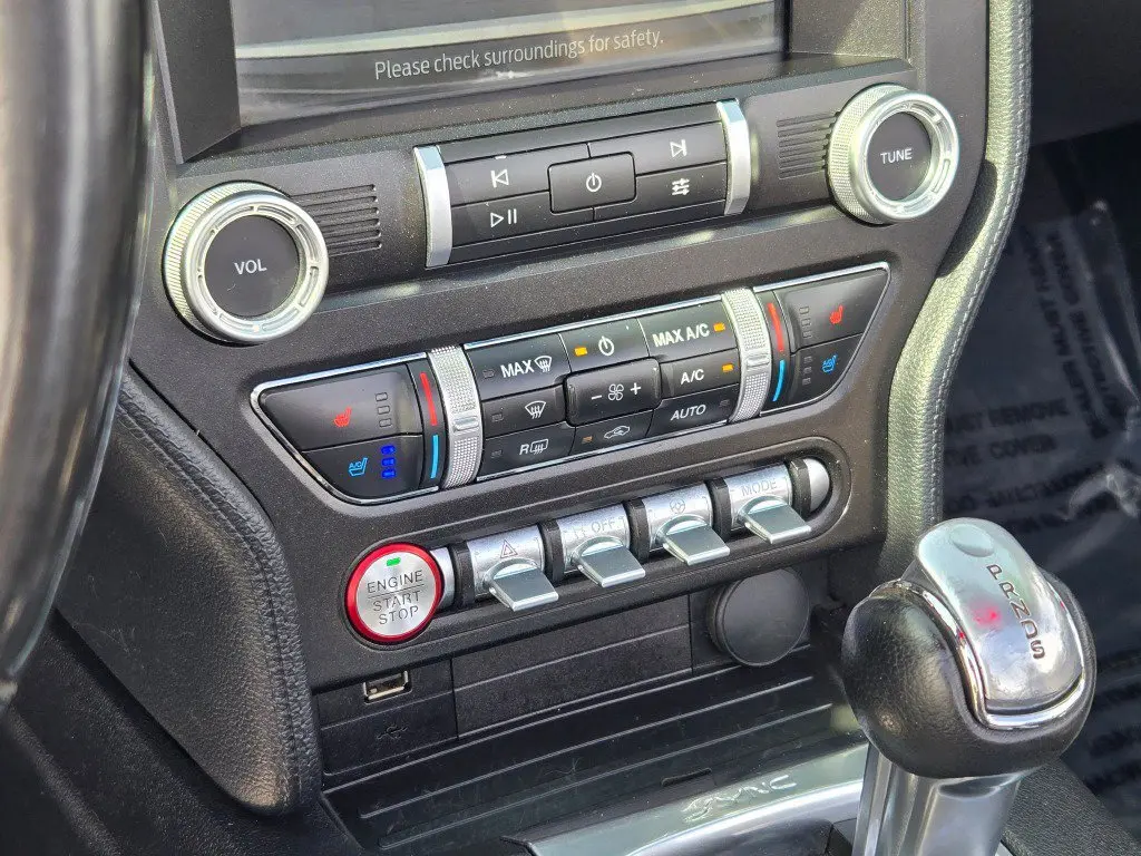 2020 Ford Mustang - $17,793