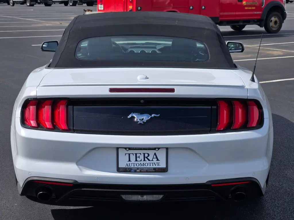 2020 Ford Mustang - $17,793