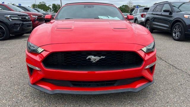 2021 Ford Mustang EcoBoost