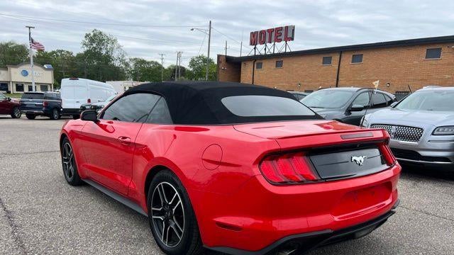 2021 Ford Mustang EcoBoost