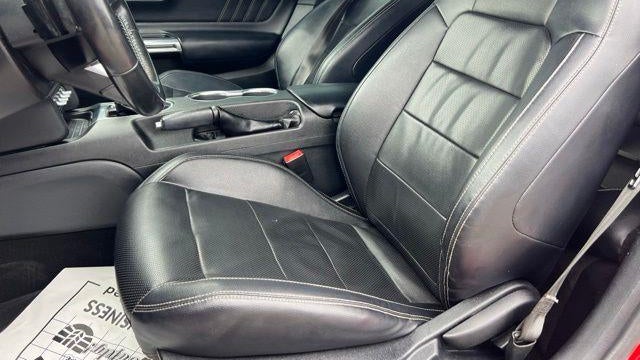 2021 Ford Mustang EcoBoost