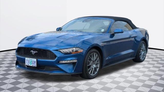 2022 Ford Mustang EcoBoost