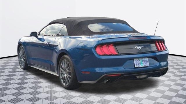 2022 Ford Mustang EcoBoost