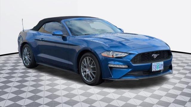 2022 Ford Mustang EcoBoost