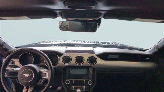 2022 Ford Mustang EcoBoost