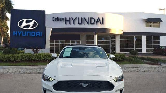2022 Ford Mustang EcoBoost