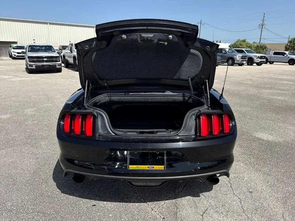 2017 Ford Mustang - $14,900