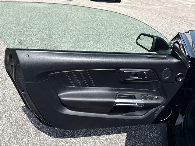 2017 Ford Mustang - $11,900