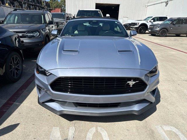 2022 Ford Mustang - $32,985