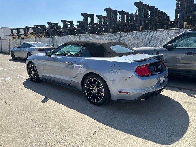 2022 Ford Mustang - $32,985