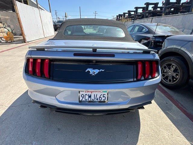 2022 Ford Mustang - $32,985