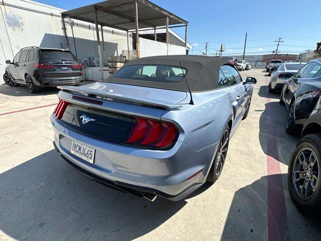 2022 Ford Mustang - $32,985