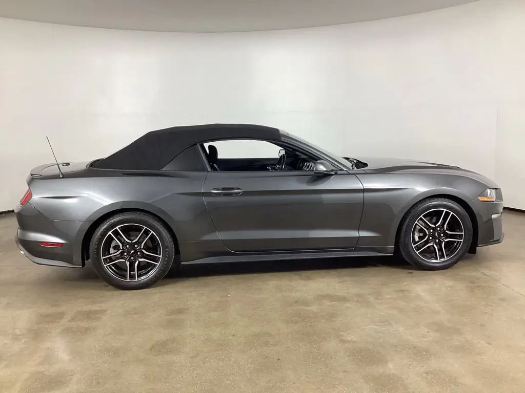 2019 Ford Mustang - $19,997