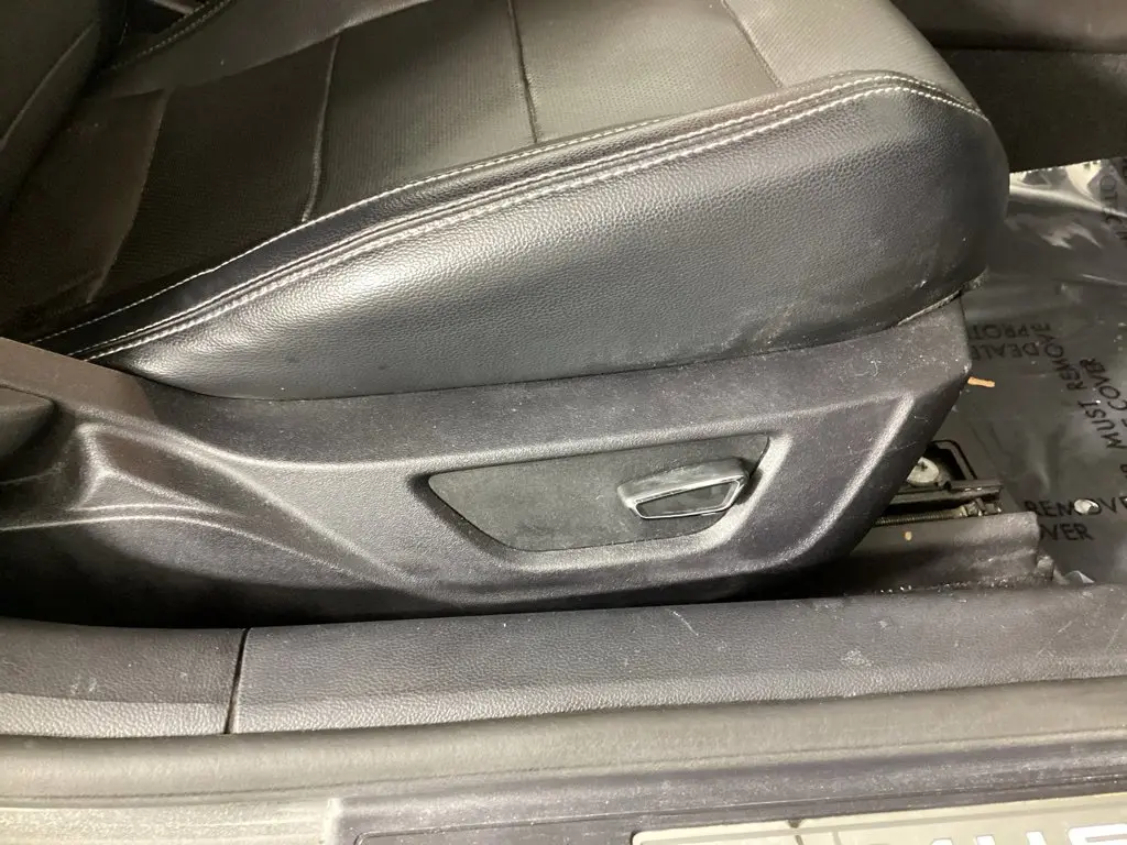2019 Ford Mustang - $19,997
