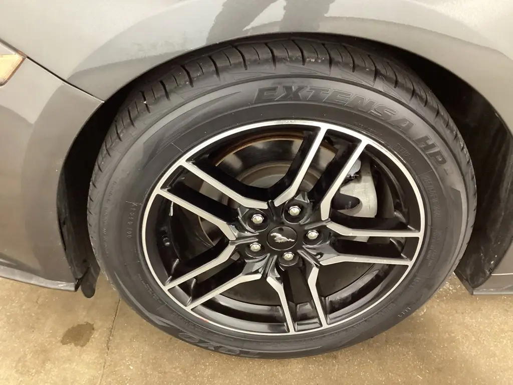 2019 Ford Mustang - $19,997