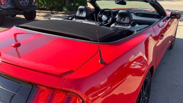 2020 Ford Mustang EcoBoost