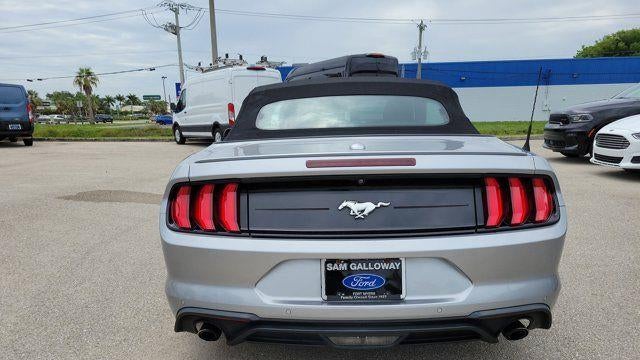 2021 Ford Mustang EcoBoost