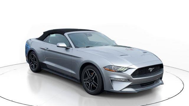 2022 Ford Mustang EcoBoost