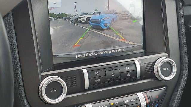 2022 Ford Mustang EcoBoost