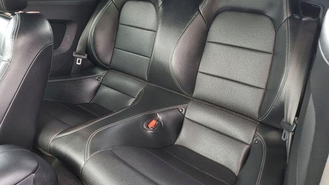 2022 Ford Mustang EcoBoost