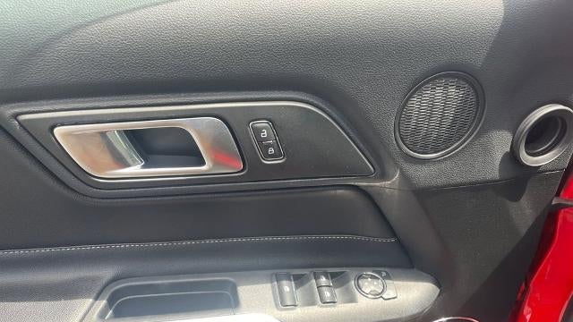 2022 Ford Mustang EcoBoost
