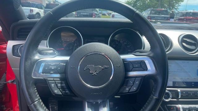 2022 Ford Mustang EcoBoost