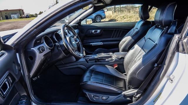 2022 Ford Mustang EcoBoost