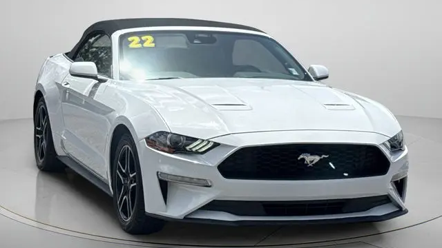 2022 Ford Mustang EcoBoost