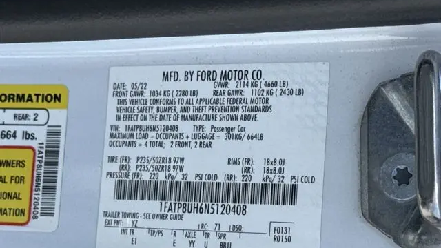 2022 Ford Mustang EcoBoost